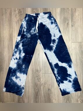 Hello Mello Dyes The Limit Blue Tye Dye Lounge Sweatpants Medium/Large